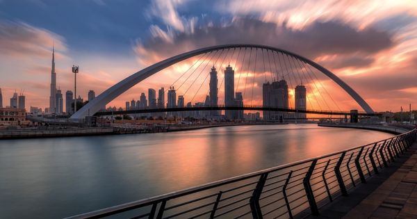 How Long Does It Take to Get a Job in Dubai?