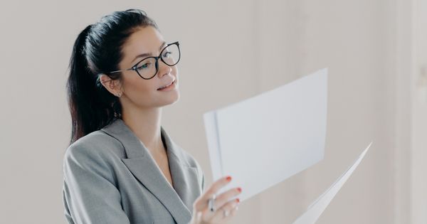 How to Ask for LinkedIn Recommendations With 5 Examples